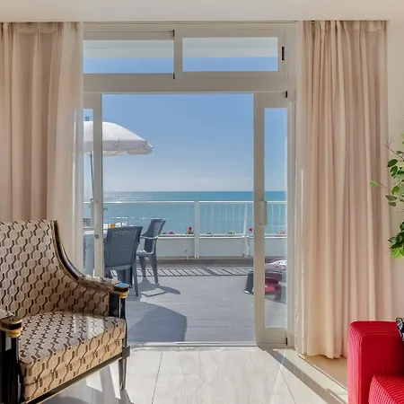 Monicca Collection Suites&resi Hotell Albufeira