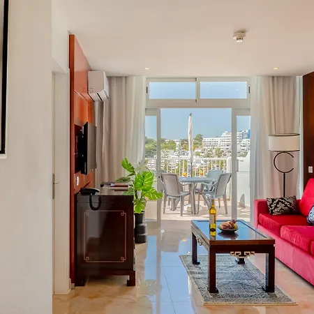 Monicca Collection Suites&resi Αλμπουφέιρα