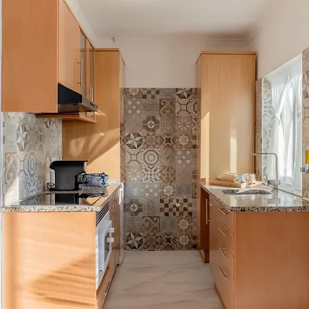 Monicca Collection Suites&resi