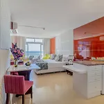 호텔 Monicca Collection Suites&resi 4*
